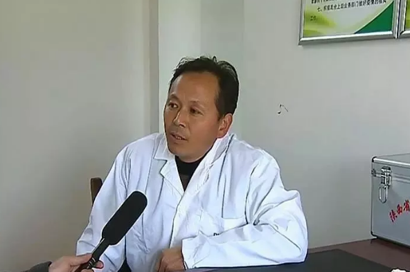 黄陵贫困村投用55个卫生室 专列慢性病补助20