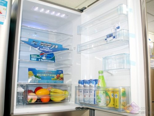 拒绝 冰疙瘩 --西安热门无霜冰箱选购指南