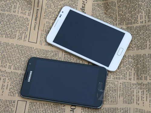 三星手机可以用别的充电器充电吗 69076041.jpg