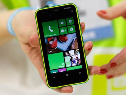预计明年1月上市 诺基亚Lumia620低调发布