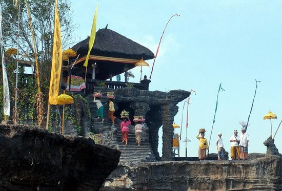 西安起止 休闲巴厘岛+香港自由购物7日游