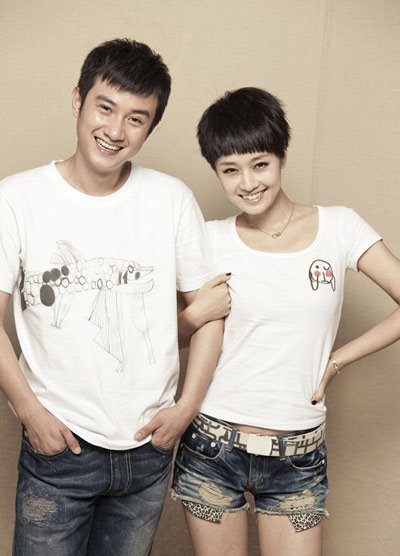 陈宝国一家三口图片免费下载