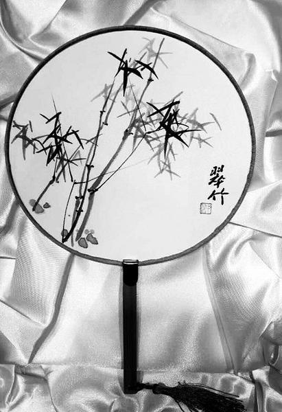 陕西残联西安美院 200余件作品赠残奥会运动员