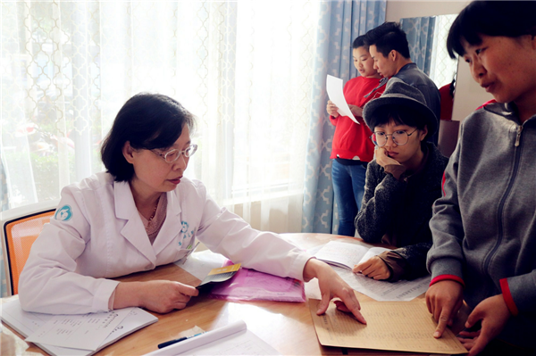 《汉中人的一天》妇产科医生以一己之力呵护万千母婴健康