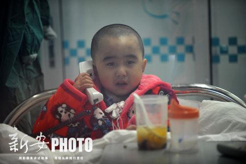 8岁女孩捐骨髓救4岁<em>妹妹</em>:别怕 <em>我要</em>你活着(图)