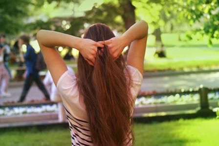 <em>经常掉头发</em>预示5种身体疾病_大秦网_腾讯网