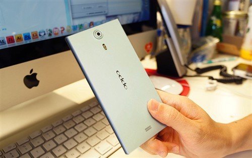 oppofind5图片,oppofind7图片 12月12日正式发布oppofind5宣传海报亮相