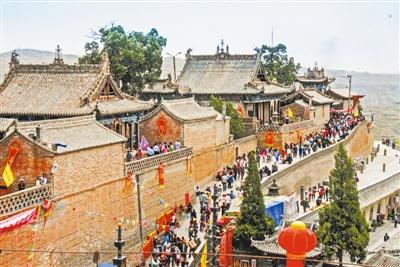 国庆各省旅游收入排行_南宁2017旅游收入(2)