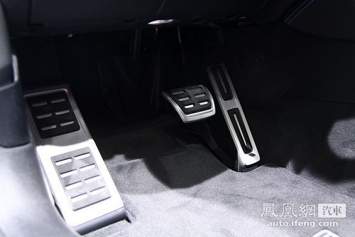 WQ3ƳĿ܇--8/M(jn)ںa(chn)