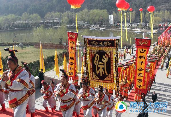 绥德火车站增加便民服务 52趟列车保障清明出