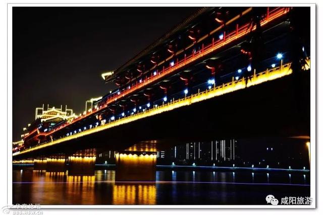 组图:登古渡廊桥 赏咸阳夜色