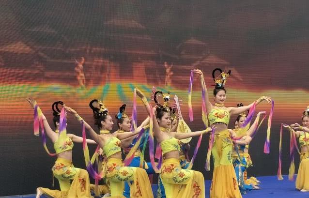 彬县大佛旅游节开幕 邀市民探索丝路明珠