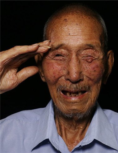 关爱最后的老兵-腾讯大秦网