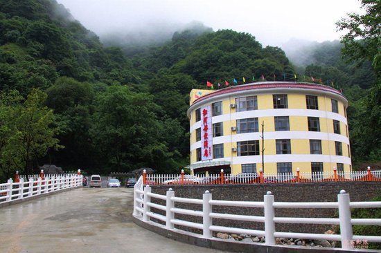 副县长中秋假期检查工作 被指酒后骂人开除保