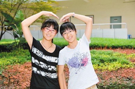 陕文理科前十<em>名</em>被北大清华包揽 <em>双胞胎</em>同上清