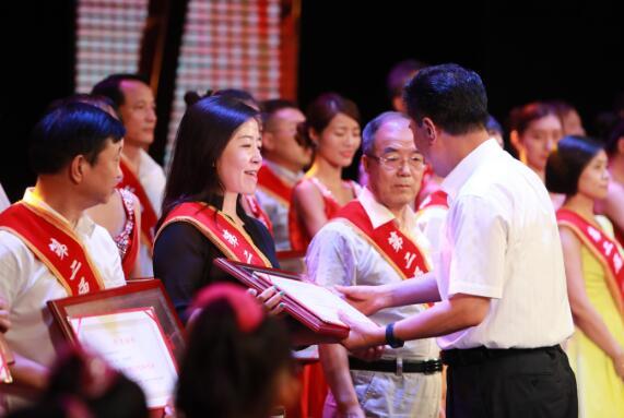 中国移动陕西公司爱心100助学行动 荣获第二