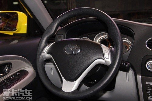 售價7.68-8.69萬元 新款V3菱悅風采版上市