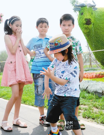 小宝原名王一鸣,4岁多的他被称为史上最小的迈