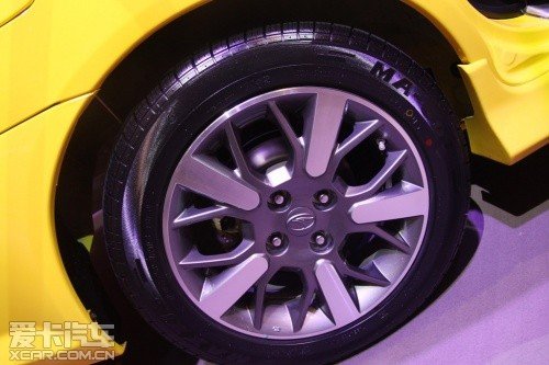 售價7.68-8.69萬元 新款V3菱悅風采版上市