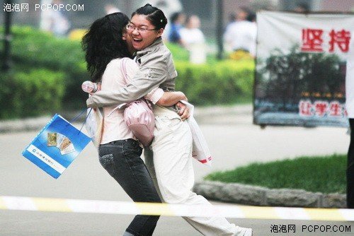 高考后的欢乐时光 暑期单反购买推荐