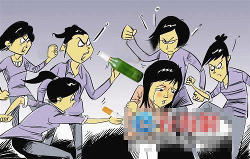女孩欲跟前男友和好遭5人虐打 <em>头发一缕</em>缕<em>掉</em>_
