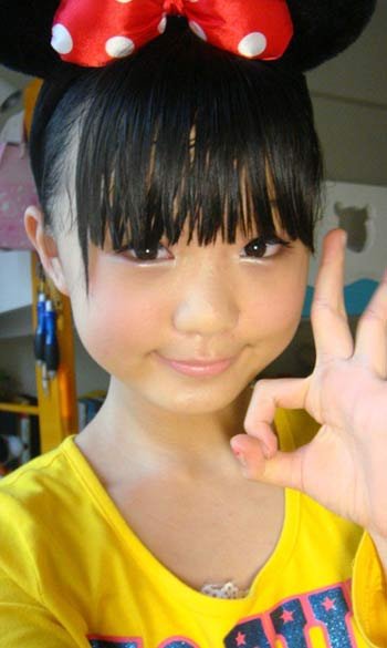 12岁<em>女孩的专业</em>级化妆 雷得我风中凌乱_腾讯大