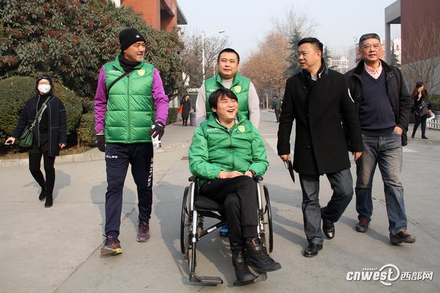 铁子帮全国冠军球队西安开战 总冠军将获10万