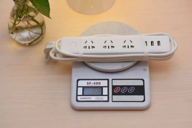 公牛USB插座,到底比小米好在哪