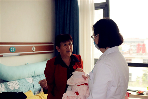 《汉中人的一天》妇产科医生以一己之力呵护万千母婴健康