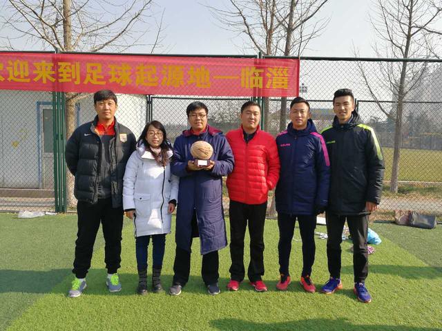 陕西球队获全国U14青少年足球赛冠军