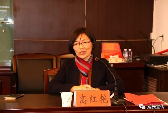延安诗词学会名誉会长,原市政协常务副主席白生瑞,延安诗词学会会长