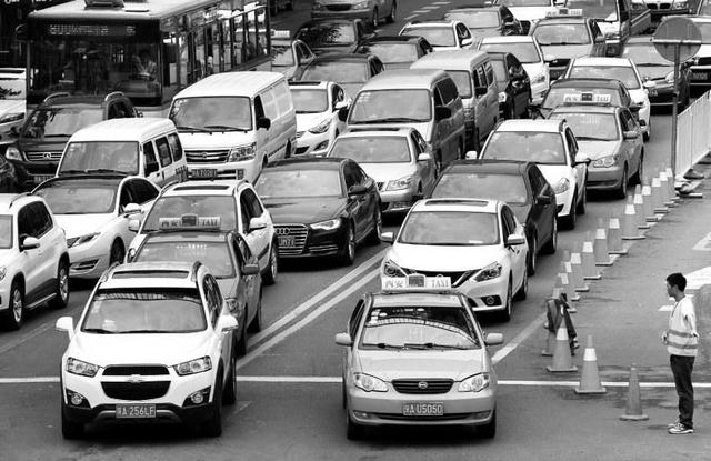 商业企业税负_中国人均税负1166美(3)