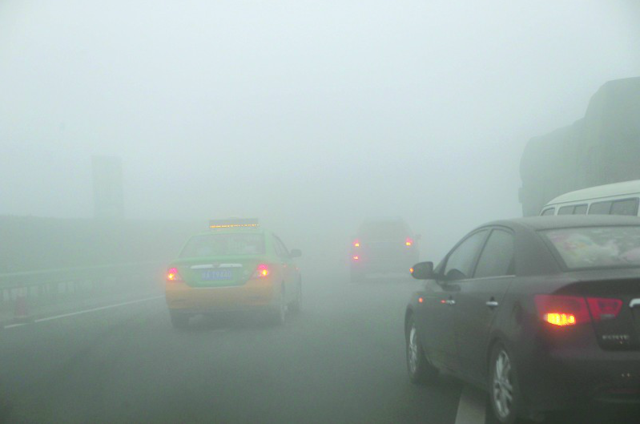 冷空气来袭陕西雾霾将缓解 全省最低温-12℃