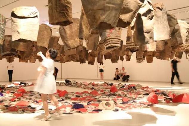 “天洞·对话——韩三之化界艺术展”开幕