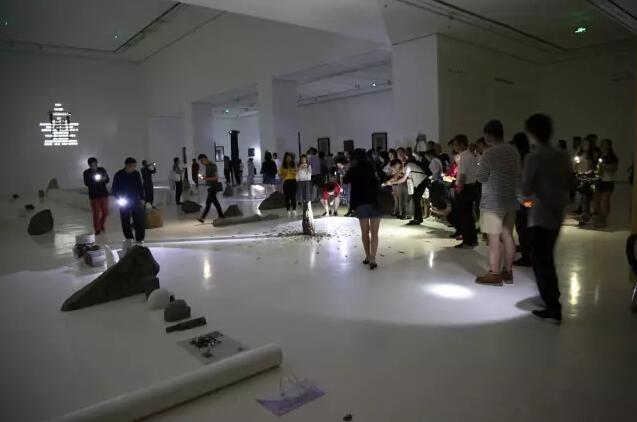 “天洞·对话——韩三之化界艺术展”开幕