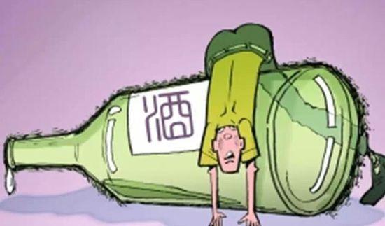 各地上演拼酒大赛 专家:摄入250毫升酒精可致死_大秦网_腾讯网