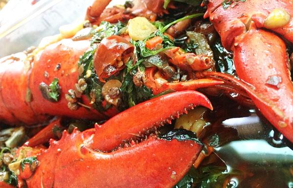 据说会吃的人都去这儿吃海鲜 居然有人不知道