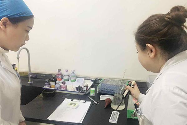 西安市第五医院检验科2017届实习带教工作纪