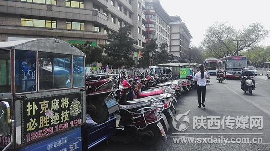 收入证明_摩的收入