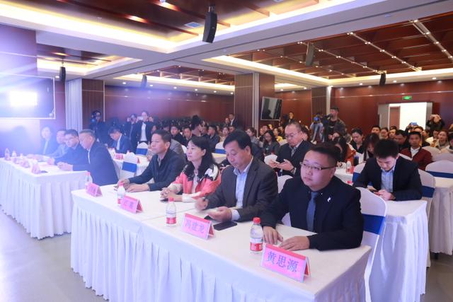 长安区双创周活动启动 “区块链产业发展”高峰论坛助阵创新创业