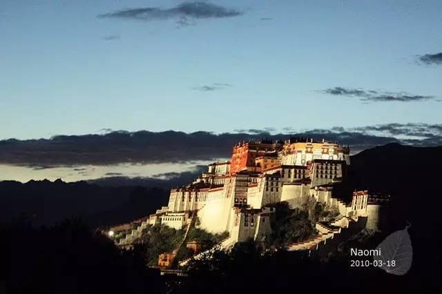 布达拉宫海拔多高多少米 137389376.jpg