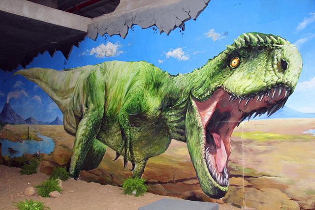 山东诸城巨型恐龙化石展全球巡展西安首展强势
