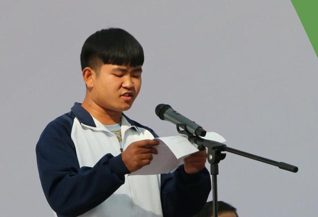 西安汽车科技职业学院临潼校区新生开学典礼隆