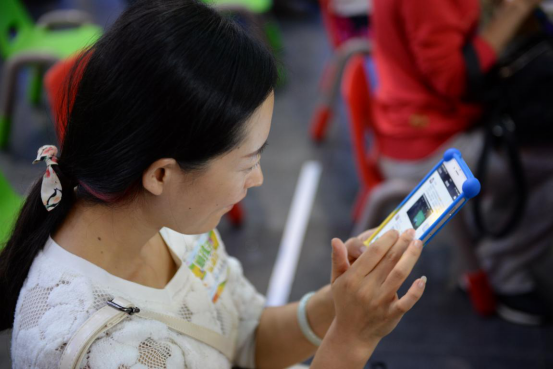 联通沃家电视携手华数TV粉丝俱乐部 熊孩子运