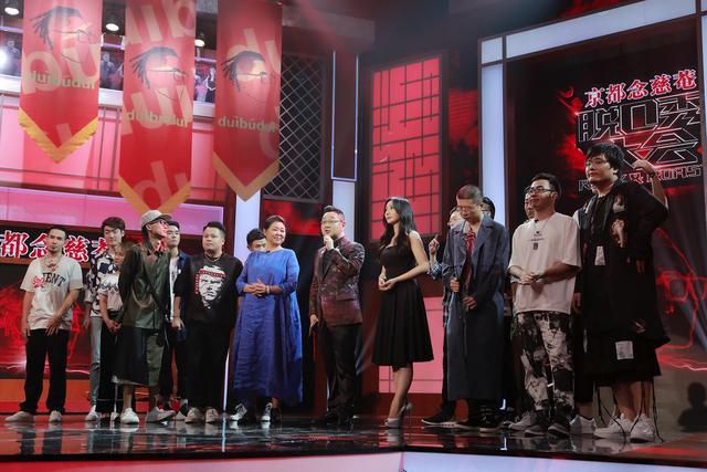 《脱口秀大会》深耕中国喜剧脱口秀市场