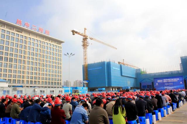 西安建设工程文明工地暨扬尘治理示范观摩会举