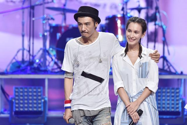 卢靖姗朴树搭档出战跨界歌王总决赛