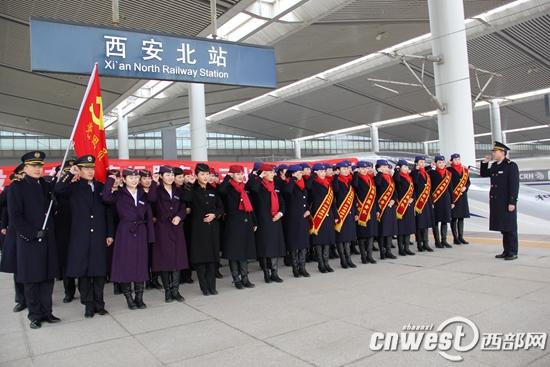 西安北站春运开通至上海动车 二等车票价338元