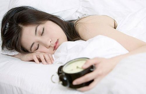 女性睡眠不足的10个微妙健康症状 你中枪了吗