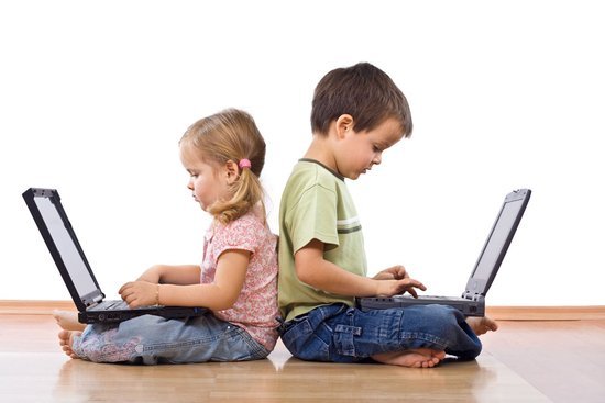 儿童长时间用电脑易抑郁